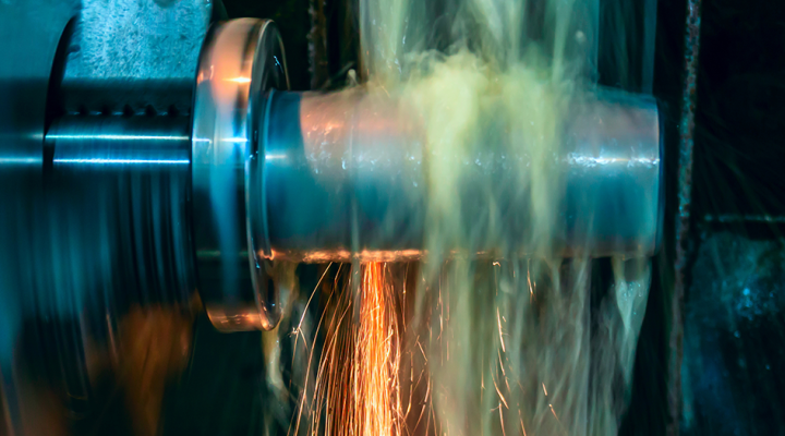 Industrial Goods in the Decarbonization Race: Beyond Compliance to Competitive Advantage